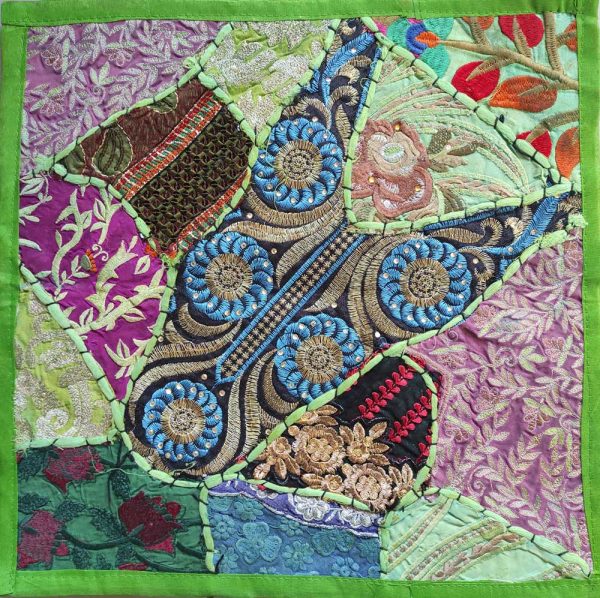 Housse de coussin patchwork saris Indien 105